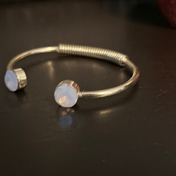 Nordstrom Gold Colored Coil Bracelet w/ Pink Gemstones (NEW/LIKE NEW) - Picture 1 of 3